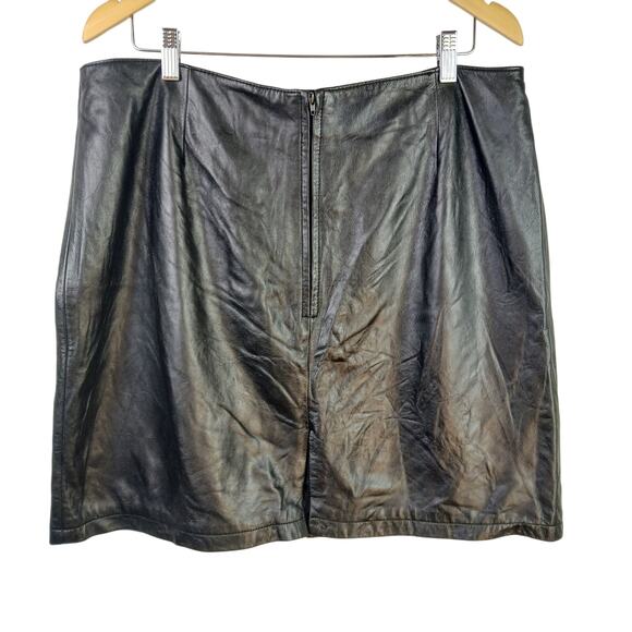 Wilsons Leather Maxima SZ 22 VTG Black Leather Mini Pencil Skirt Fits Like 16 - Picture 3 of 6